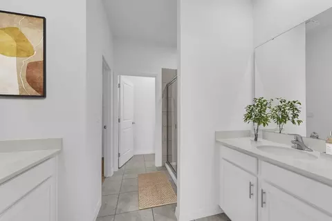 Bath - 1719 Columbus Path, Saint Cloud, FL 34771 photo 1 of 3