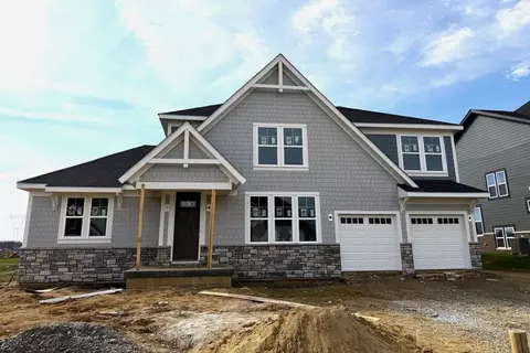 1327 Blueberry Cv, Grove City, OH 43123