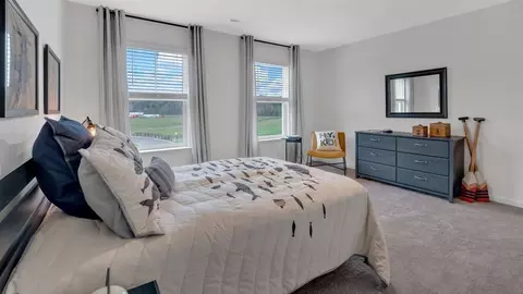 Bedroom - 1002 Persimmon Holw, Greeneville, TN 37745 photo 6 of 11
