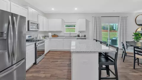 Kitchen - 1002 Persimmon Holw, Greeneville, TN 37745 photo 1 of 5
