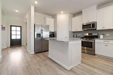 8902 Hazel Birch, Elmendorf, TX 78112