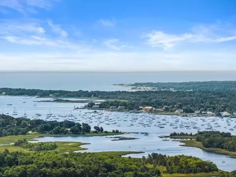 View/Area - 6 Harborstone Dr, Marion, MA 02738 photo 1 of 5