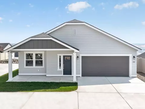 7142 W 24th Ave, Kennewick, WA 99338