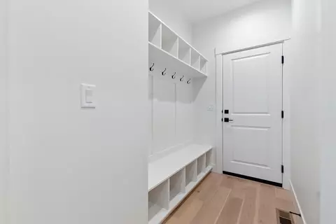 Entry Way - 6000 Id-16, Eagle, ID 83616 photo 1 of 1