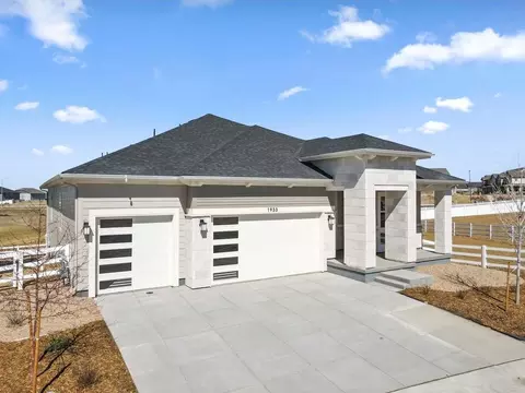 1943 S Eaton Park Way, Aurora, CO 80018