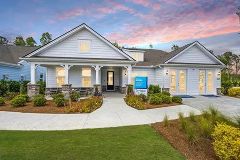 830 Wood Haven Dr, Richmond Hill, GA 31324