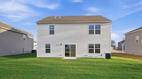 Exterior - 1795 Pumpkin Ridge Rd, Circleville, OH 43113 photo 10 of 10