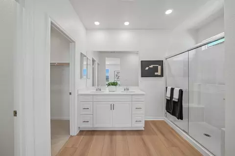 Entry Way - 27329 Dunite Dr, Perris, CA 92571 photo 4 of 5