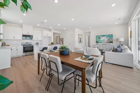 Dining - 27329 Dunite Dr, Perris, CA 92571 photo 1 of 1