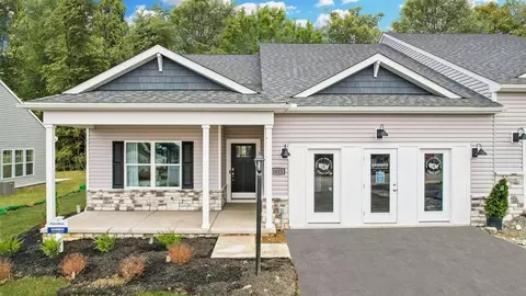 3025 Audrey Dr, Greensburg, PA 15601