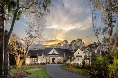 961687 Gatewy Blvd #STE 201M, Fernandina Beach, FL 32034