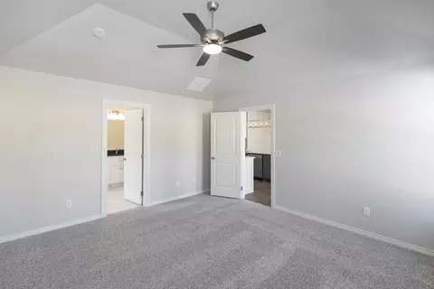 Bedroom - 2920 E Northampton St, Broken Arrow, OK 74014 photo 6 of 9