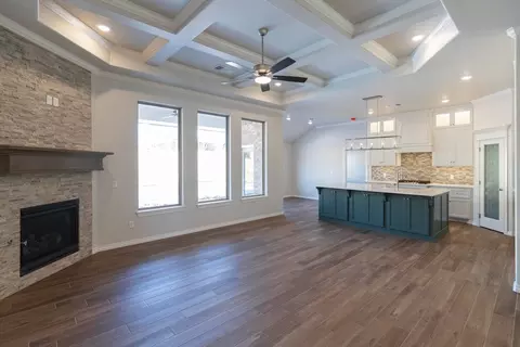 Living - 2920 E Northampton St, Broken Arrow, OK 74014 photo 5 of 8