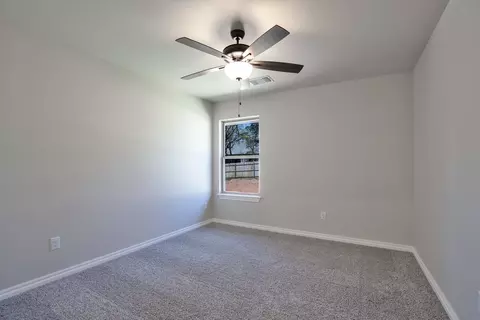 Bedroom - 2920 E Northampton St, Broken Arrow, OK 74014 photo 5 of 9