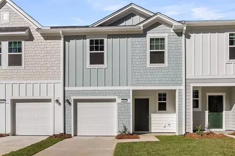 200 Halstead Dr, Moncks Corner, SC 29461