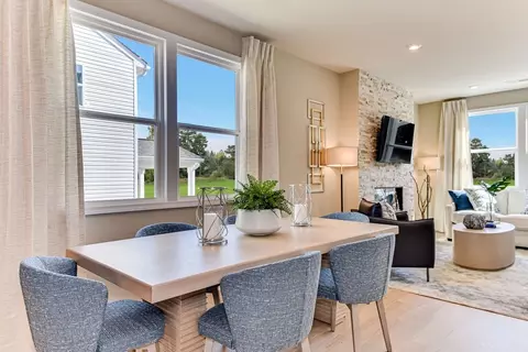 Dining - 5334 Proper Ct, North Augusta, SC 29860 photo 4 of 4