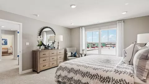 Bedroom - 5765 Chadwick Dr, Pendleton, IN 46064 photo 2 of 16