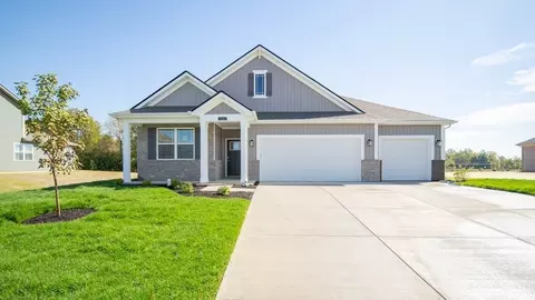 Exterior - 5765 Chadwick Dr, Pendleton, IN 46064 photo 5 of 7