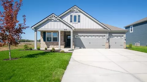 Exterior - 5765 Chadwick Dr, Pendleton, IN 46064 photo 3 of 7