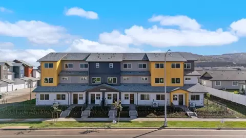 91-4116 Hikuha St, Kapolei, HI 96707
