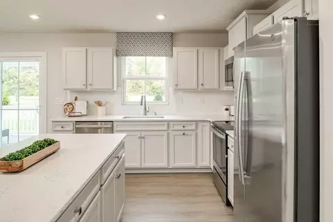 Kitchen - 18432 Patchwork Dr, Milford, DE 19963 photo 4 of 5