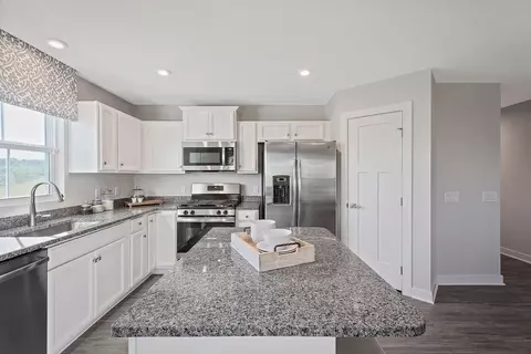 Kitchen - 18432 Patchwork Dr, Milford, DE 19963 photo 5 of 5