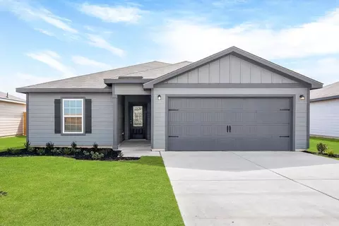 Exterior - 16004 Tassel Br, Lytle, TX 78052 photo 7 of 9