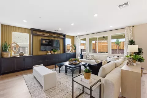 Living - 5669 Wildrye Ln, Antioch, CA 94531 photo 1 of 2