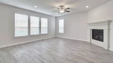 Living - 2719 Echinacea Path, Converse, TX 78109 photo 1 of 5
