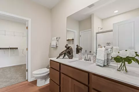 Bath - 10223 Texas St, Crown Point, IN 46307 photo 1 of 1
