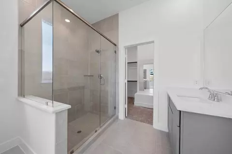 Bath - 2403 Cold Stream Ln, Tomball, TX 77375 photo 1 of 2