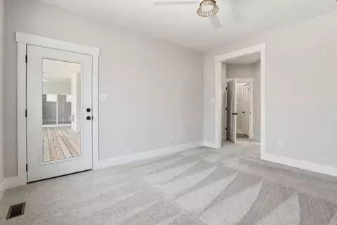 Bedroom - 12420 Coalboro Rd, Chesterfield, VA 23838 photo 7 of 12