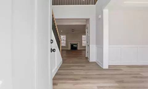 Entry Way - 12420 Coalboro Rd, Chesterfield, VA 23838 photo 4 of 10