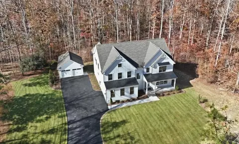 Exterior - 12420 Coalboro Rd, Chesterfield, VA 23838 photo 13 of 16