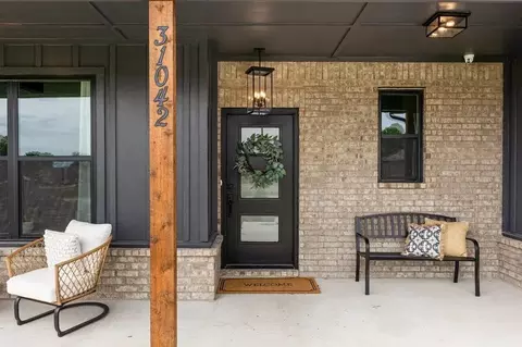 Exterior - 31042 E 65th Pl S, Broken Arrow, OK 74014 photo 9 of 15