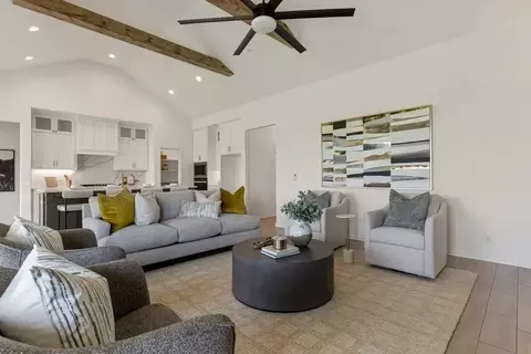 Living - 31042 E 65th Pl S, Broken Arrow, OK 74014 photo 5 of 8
