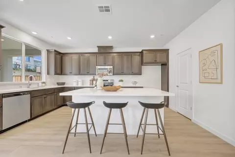 8105 Blue River Dr, Vallejo, CA 94591 photo 16