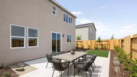 Exterior - 1413 Founders Point Dr, Modesto, CA 95356 photo 3 of 7