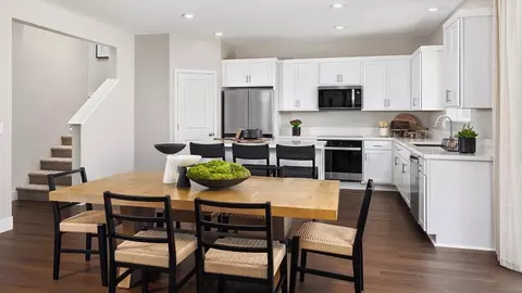 Kitchen - 1413 Founders Point Dr, Modesto, CA 95356 photo 2 of 4