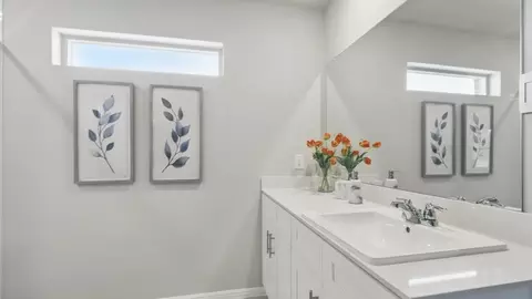 Bath - 304 Blanco Dr, Azle, TX 76020 photo 9 of 11