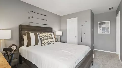 Bedroom - 304 Blanco Dr, Azle, TX 76020 photo 18 of 25