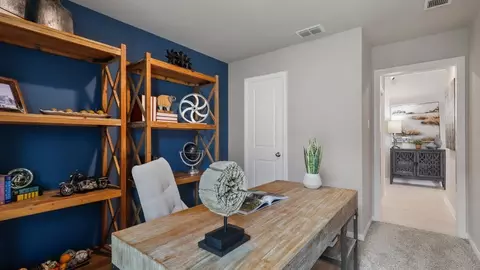 Entry Way - 304 Blanco Dr, Azle, TX 76020 photo 5 of 11
