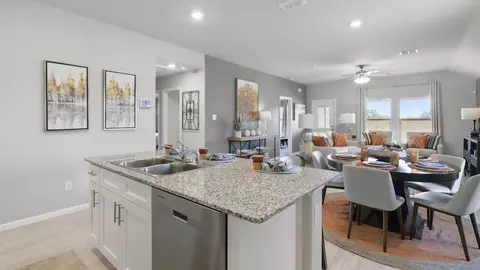 Kitchen - 304 Blanco Dr, Azle, TX 76020 photo 5 of 11