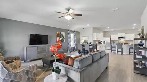 Entry Way - 304 Blanco Dr, Azle, TX 76020 photo 11 of 11