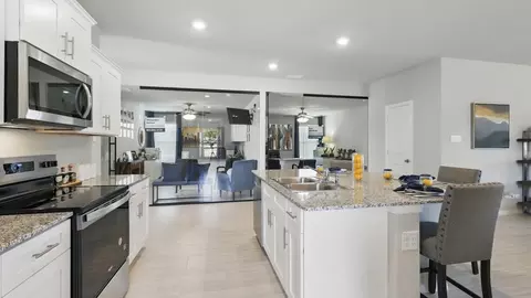 Kitchen - 304 Blanco Dr, Azle, TX 76020 photo 9 of 11