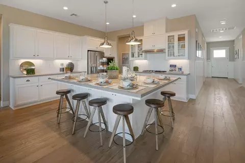 Kitchen - 1315 Parkcrest Cir, Manteca, CA 95336 photo 1 of 5