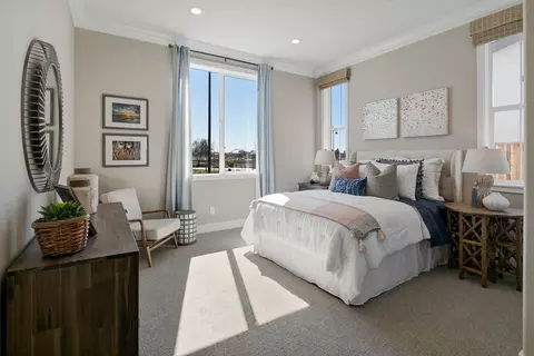 Bedroom - 1315 Parkcrest Cir, Manteca, CA 95336 photo 2 of 4