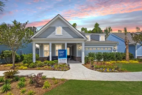 310 Birch Dr, Richmond Hill, GA 31324