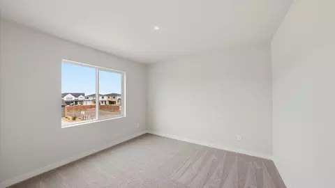 Bedroom - 21217 SE Pelee Dr, Bend, OR 97702 photo 7 of 12