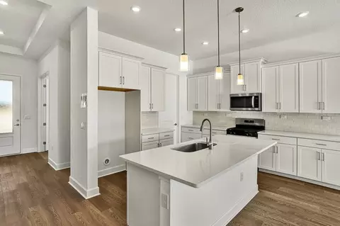 Kitchen - 50 Rustic Mill Dr, Saint Augustine, FL 32092 photo 2 of 14